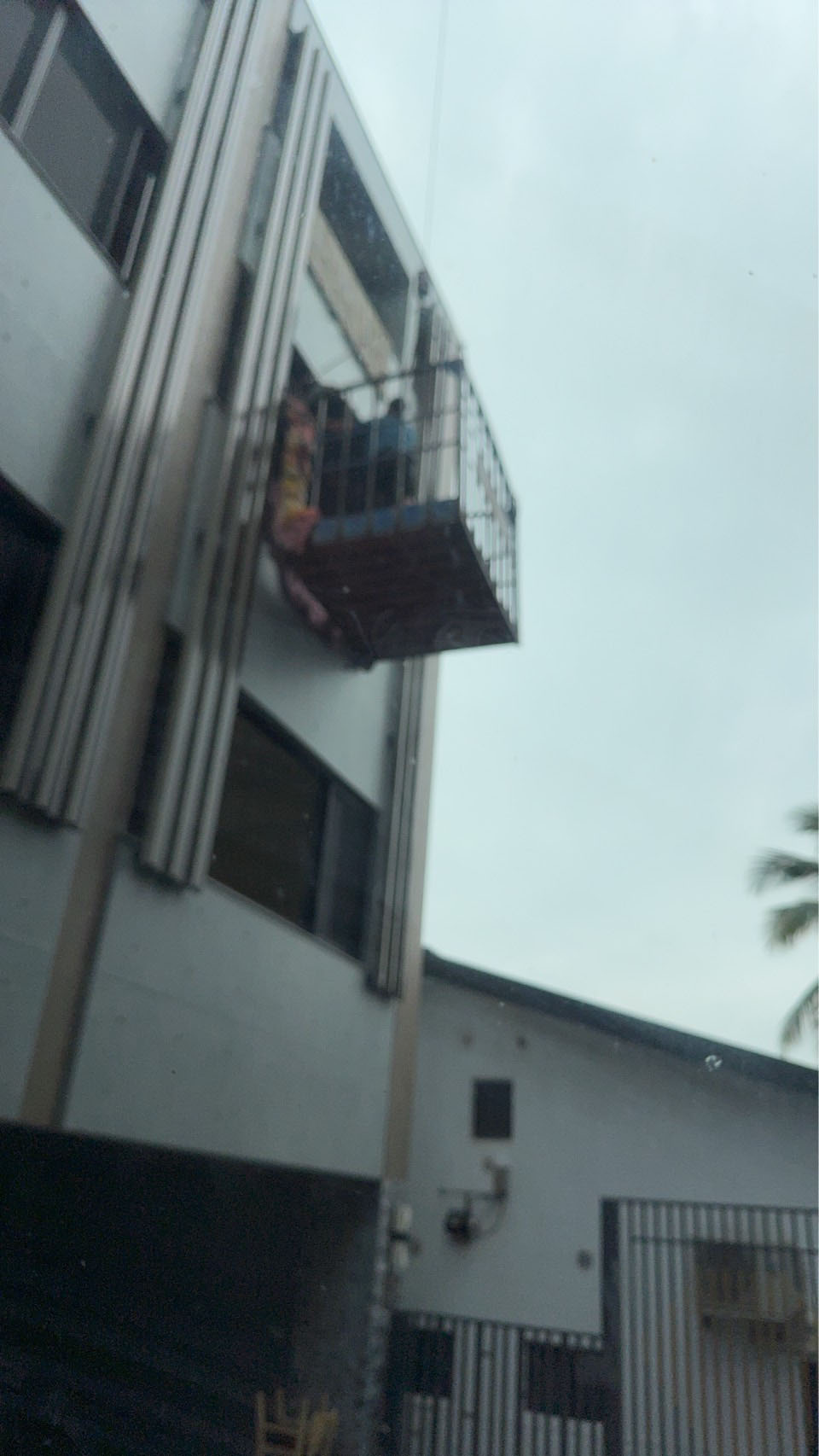 台中搬家吊車吊運